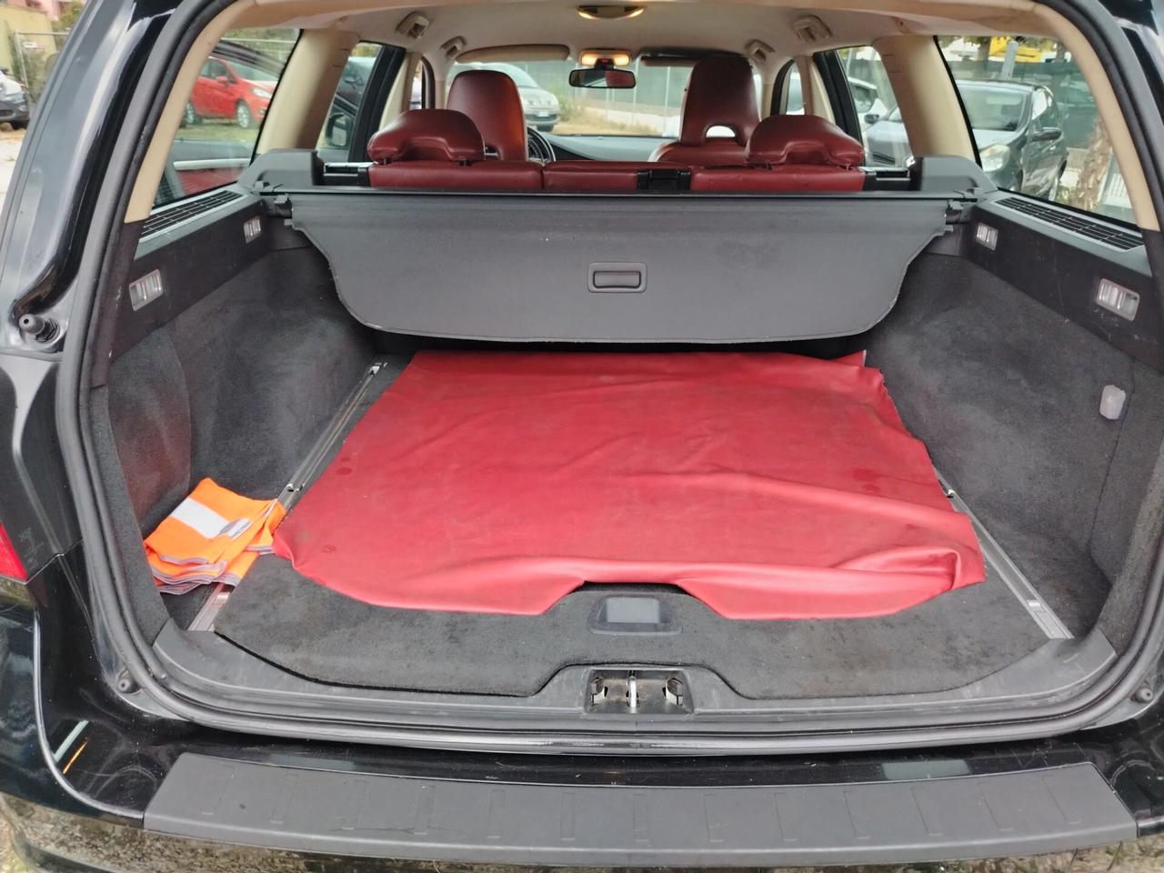 Volvo V70 2.4 D5 Summum