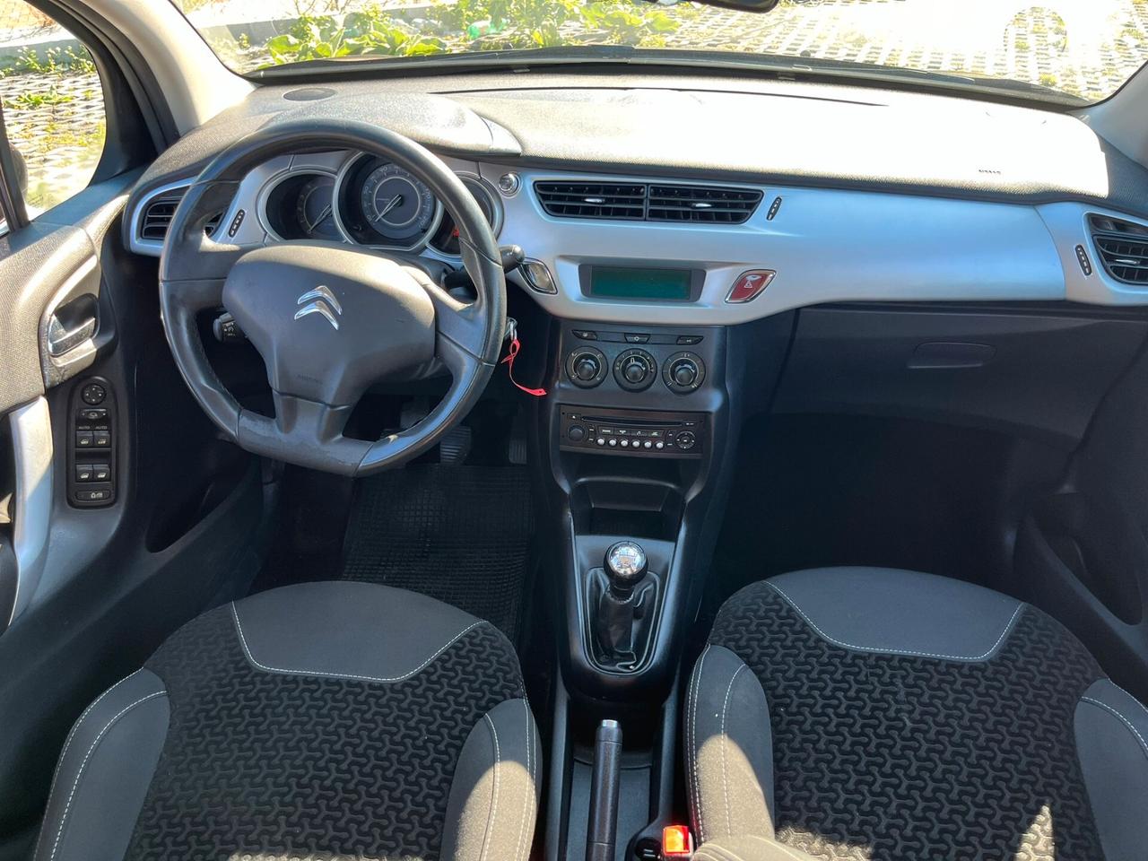 Citroen C3 1.4hdi NEOPATENTATI FULL 2011