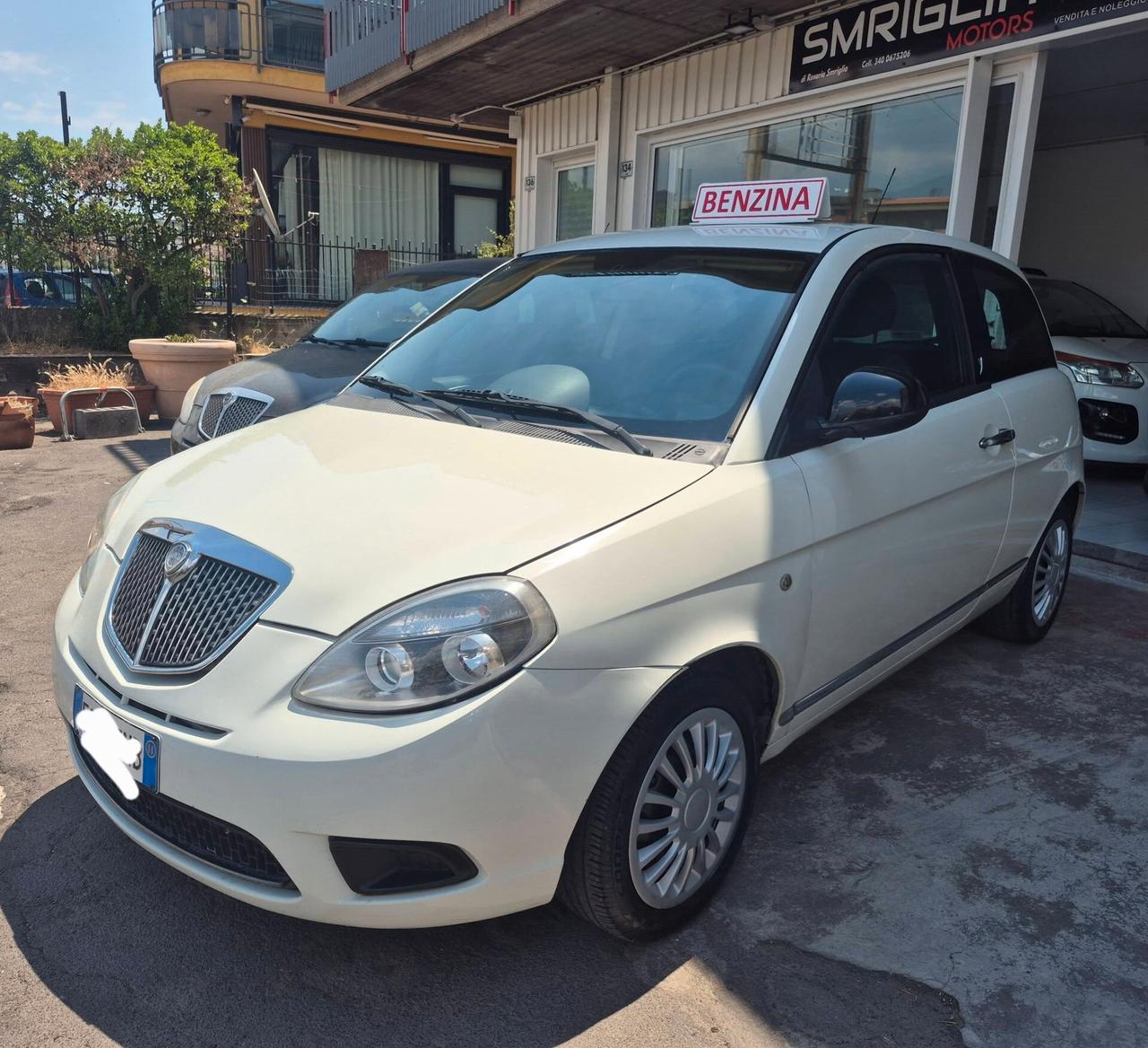 Lancia Ypsilon 1.2 69 CV Diva