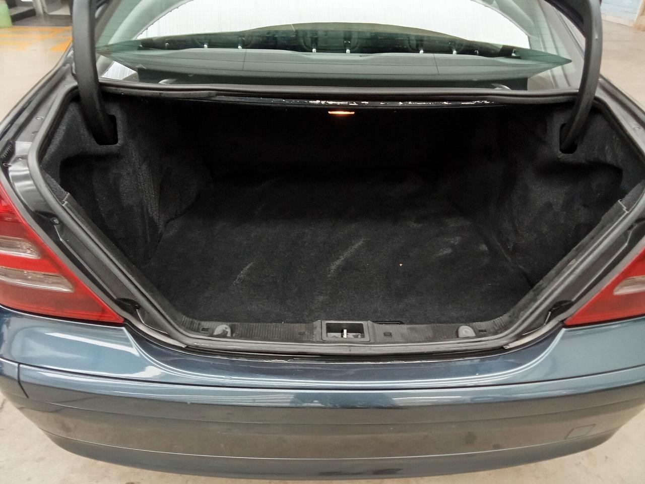 Mercedes-benz C 220 CDI