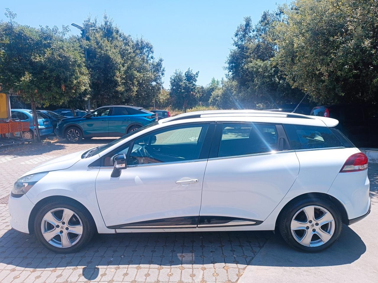 Renault Clio Sporter 1.2 75CV Wave
