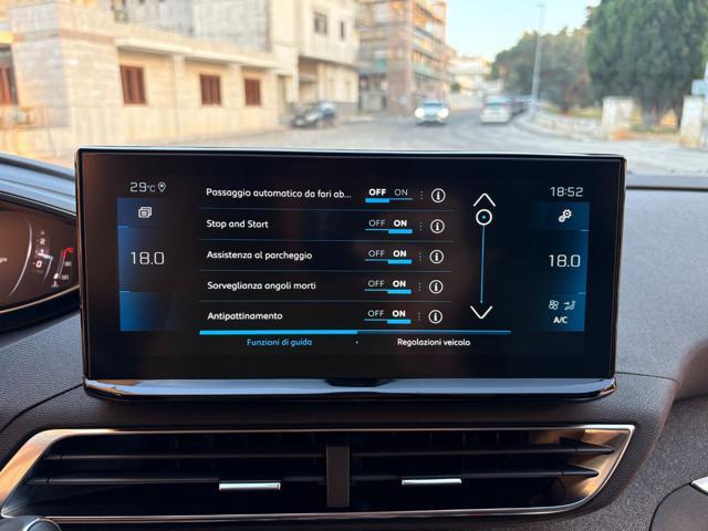 PEUGEOT 3008 1.5 BlueHDi 130 S&S EAT8 Allure Pack