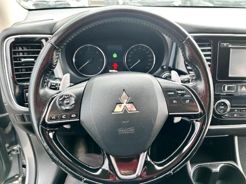 Mitsubishi Outlander 2.2 DI-D 4WD Instyle 7p.