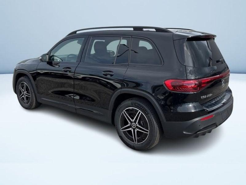 Mercedes-Benz EQB 250+ AMG Line Advanced