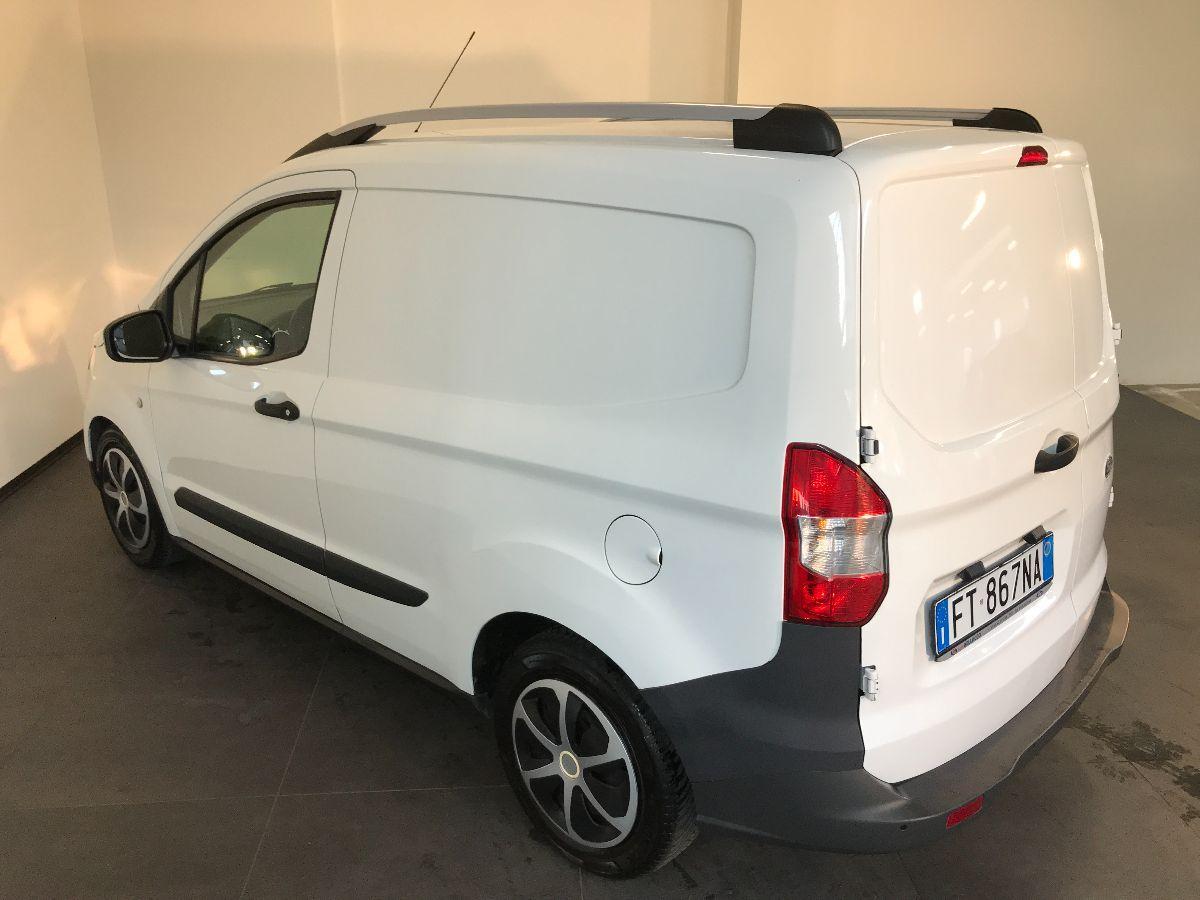 FORD TRANSIT COURIER 1.5 TDCI VAN