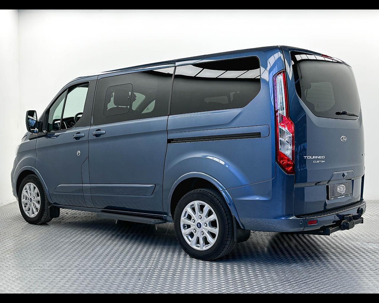 FORD Tourneo Custom - Tourneo Custom 320 2.0 EcoBlue 130CV PC Titanium