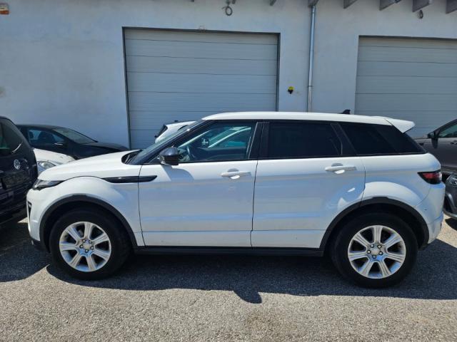 LAND ROVER - Range Rover Evoque Evoque 2.0 td4 Pure 150cv 5p