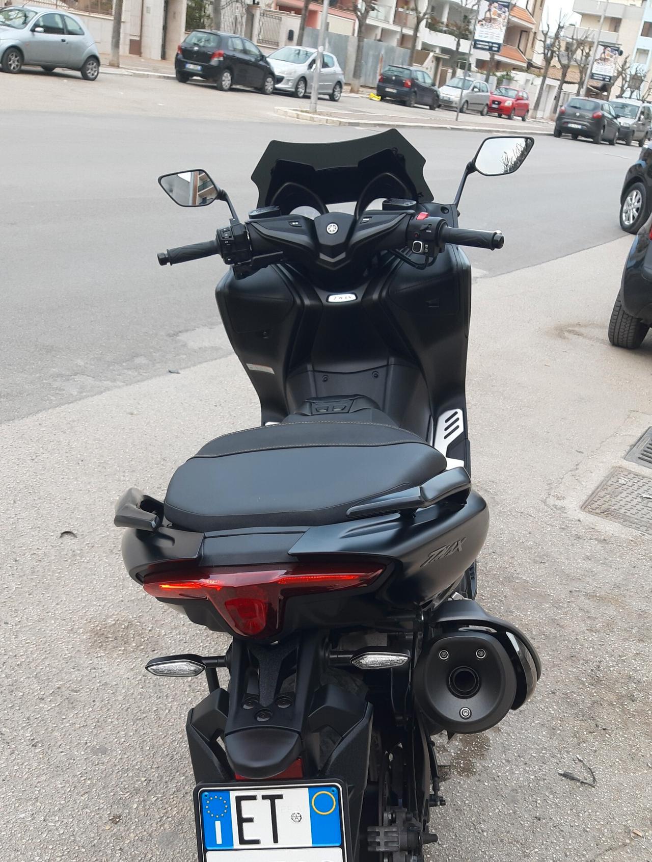 Yamaha T Max 560