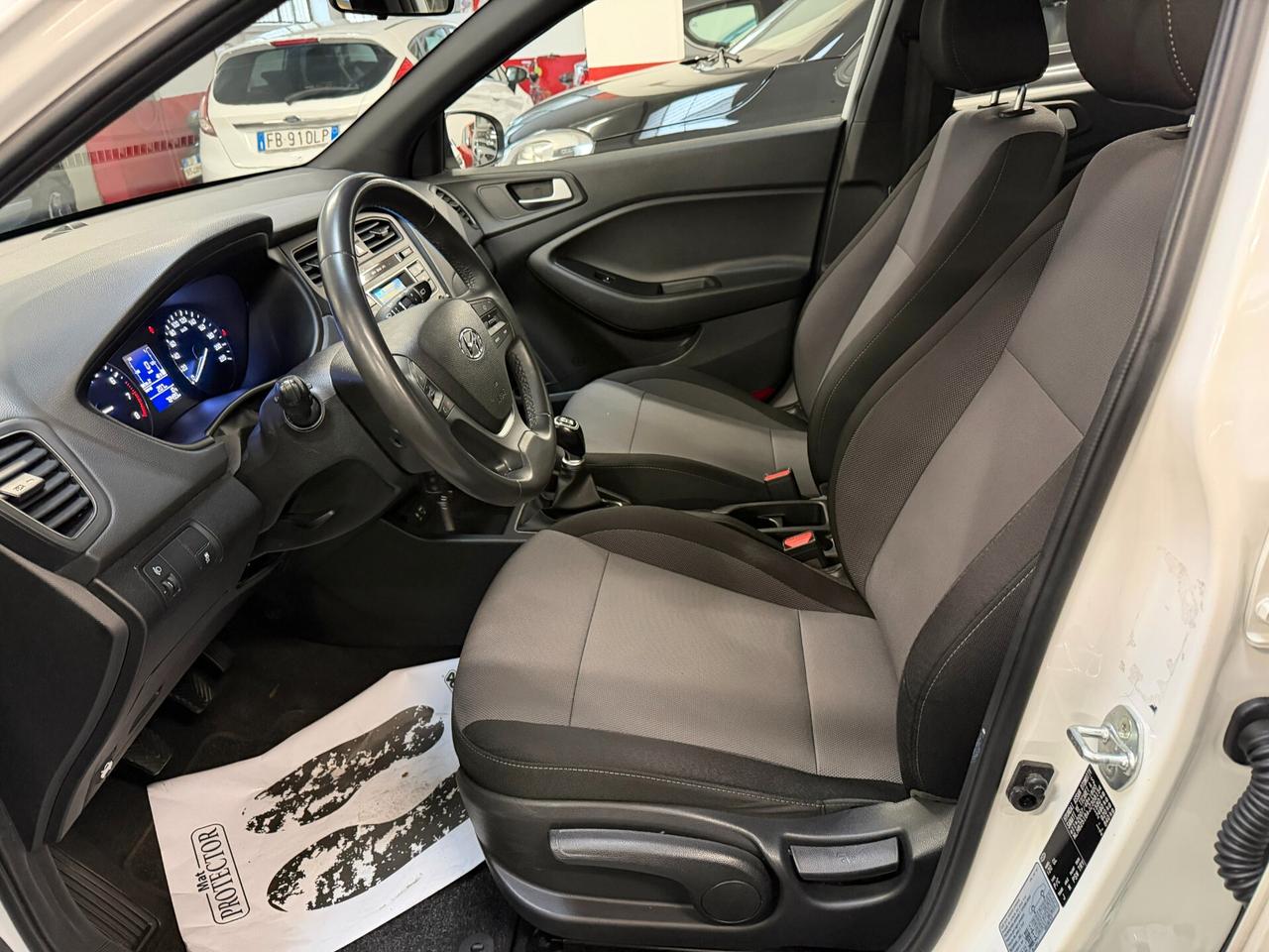 Hyundai i20 1.2 84 CV 5 porte Comfort