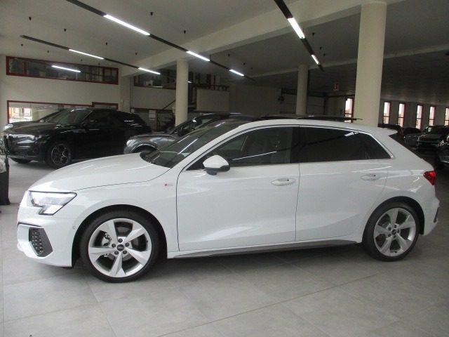 AUDI A3 SPB (35) S-LINE 2.0 TDI 150CV S-Tronic - KM0