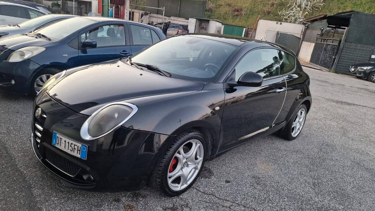 Alfa Romeo MiTo 1.6 JTDm 16V Distinctive Sport Pack