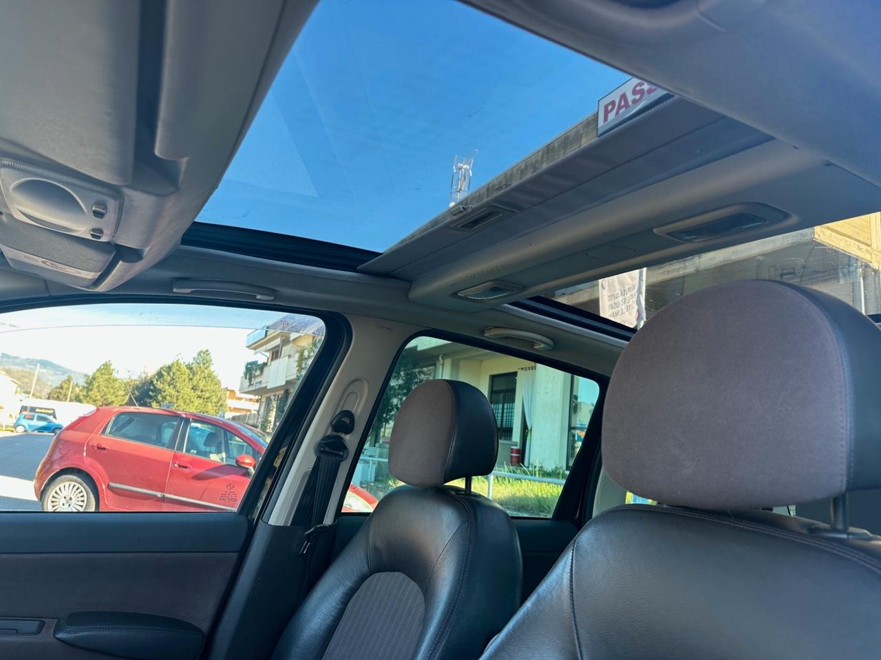 Lancia MUSA 1.4 16V Platino Plus cambio automatico