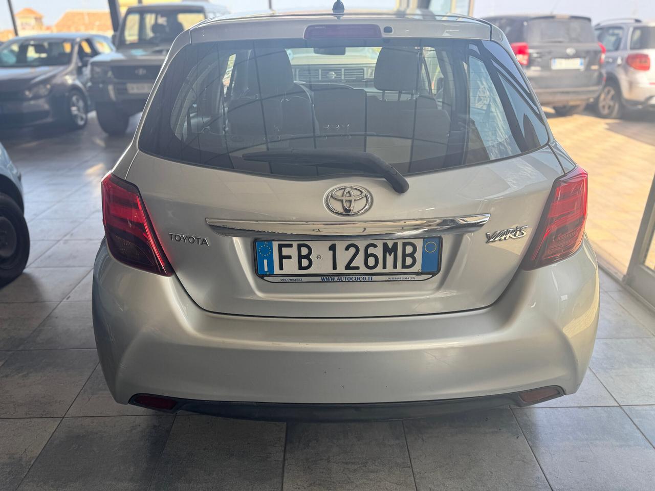 Toyota Yaris 1.0 5 porte Lounge