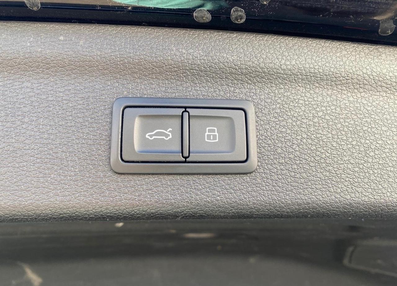Audi Q3 35 TDI S tronic S Line Tetto Panorama Fari Led