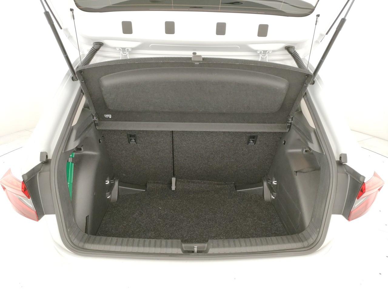 SKODA Fabia 1.0 mpi Young Edition 80cv