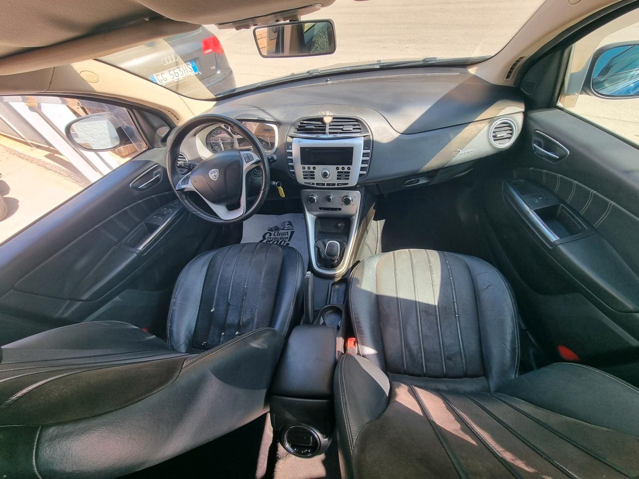 Lancia Delta 1.6 MJT DPF Oro