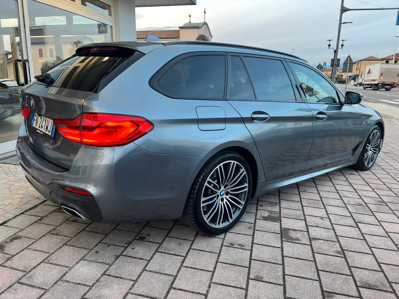 Bmw 525 525d Msport