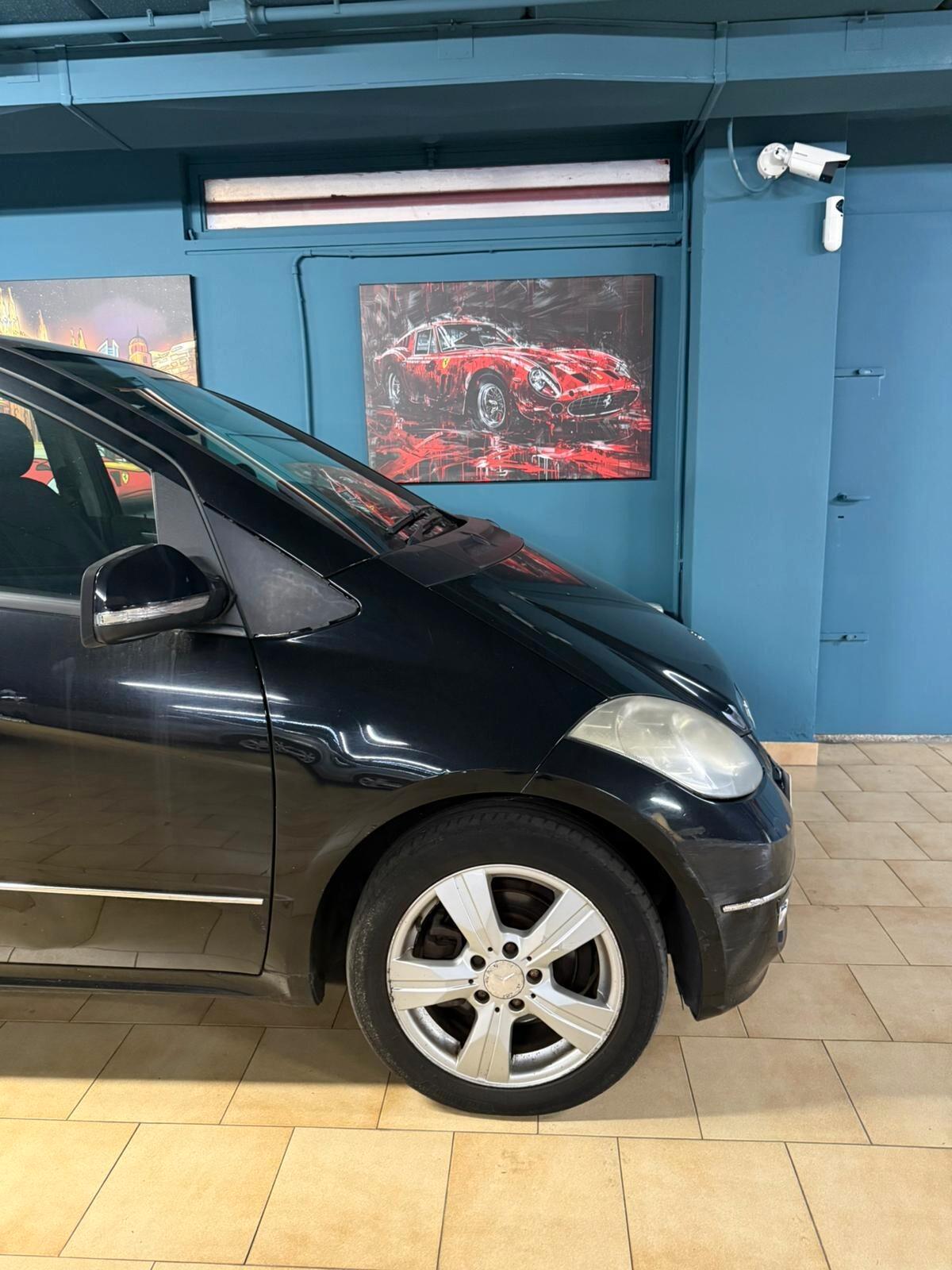 A160 95CV BENZ PELLE+SEDILI RISCALDATI E NAVI