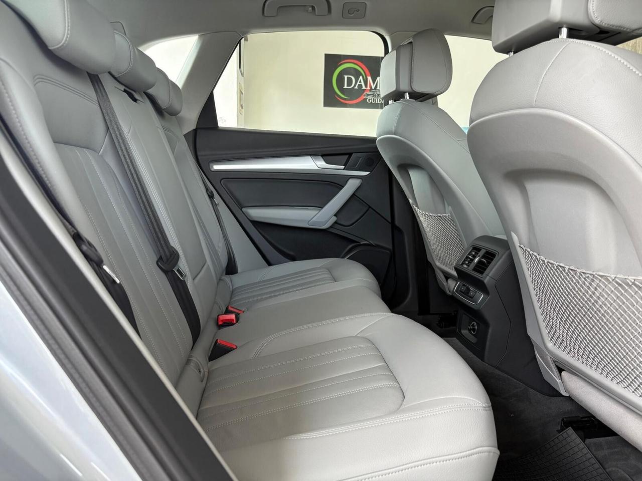 Audi Q5 AUDI Q5 40 2.0TDi MHEV BUSINESS QUATTRO 204cv + GANCIO TRAINO