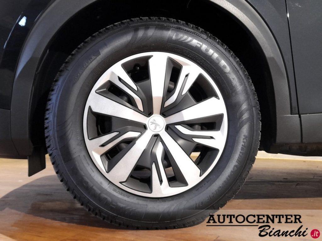 PEUGEOT 2008 BlueHDi 110 S&S Active Pack