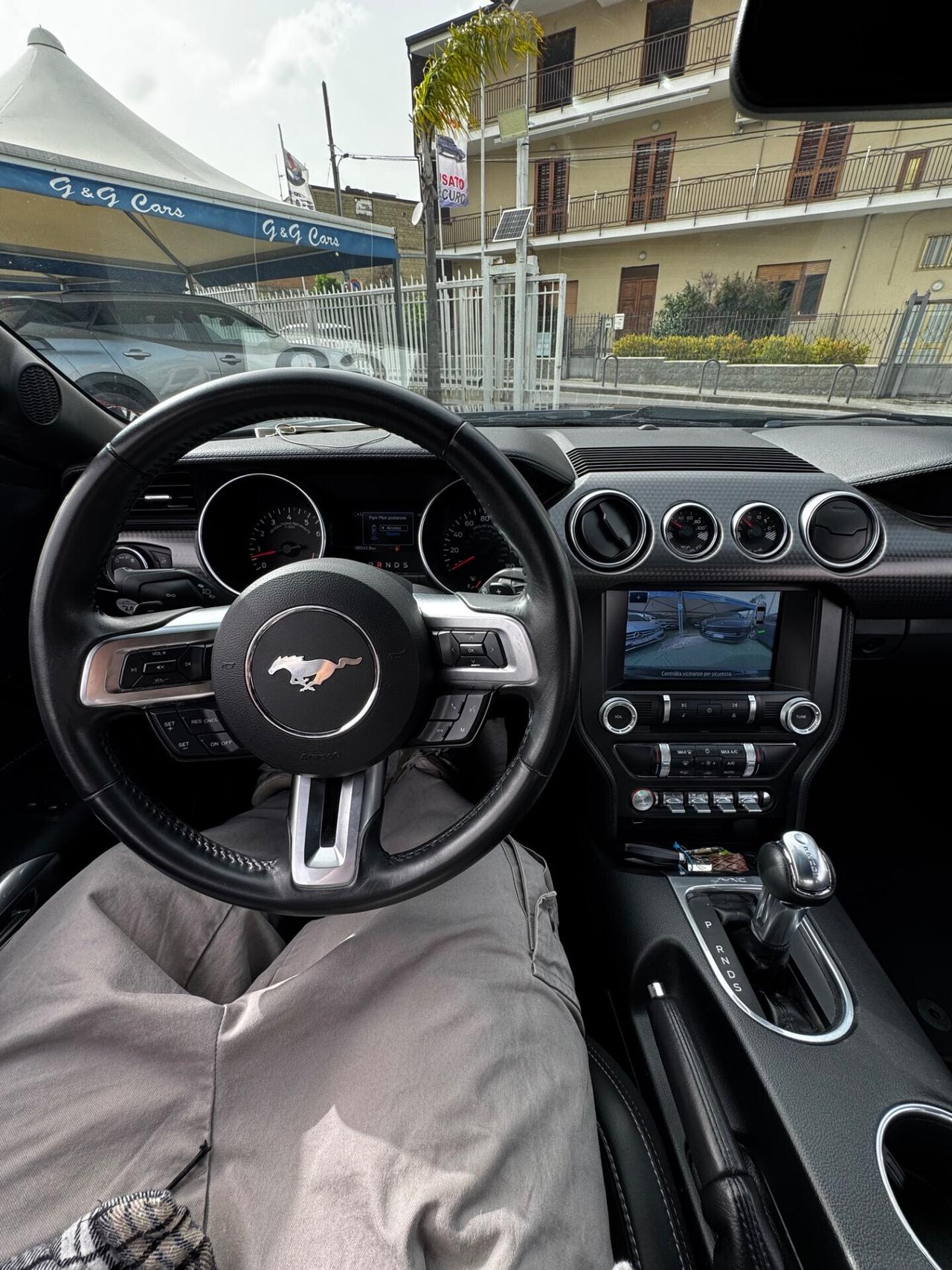 Ford Mustang GT 5.0 auto