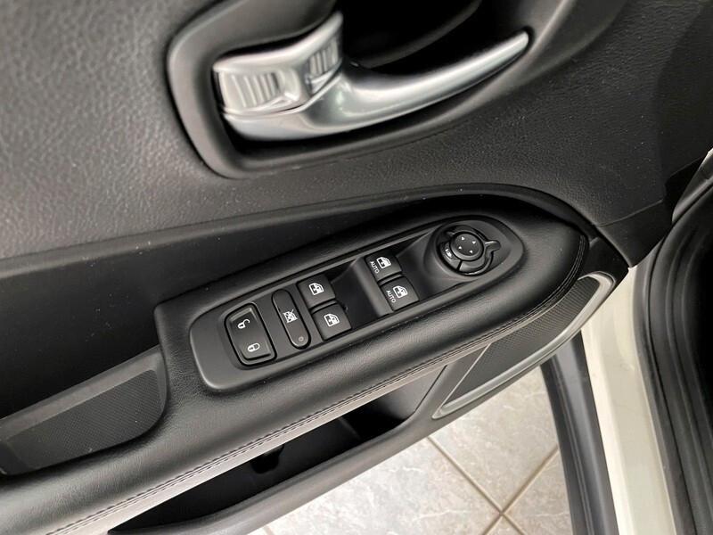 Jeep Compass 1.6 Multijet II 2WD Night Eagle
