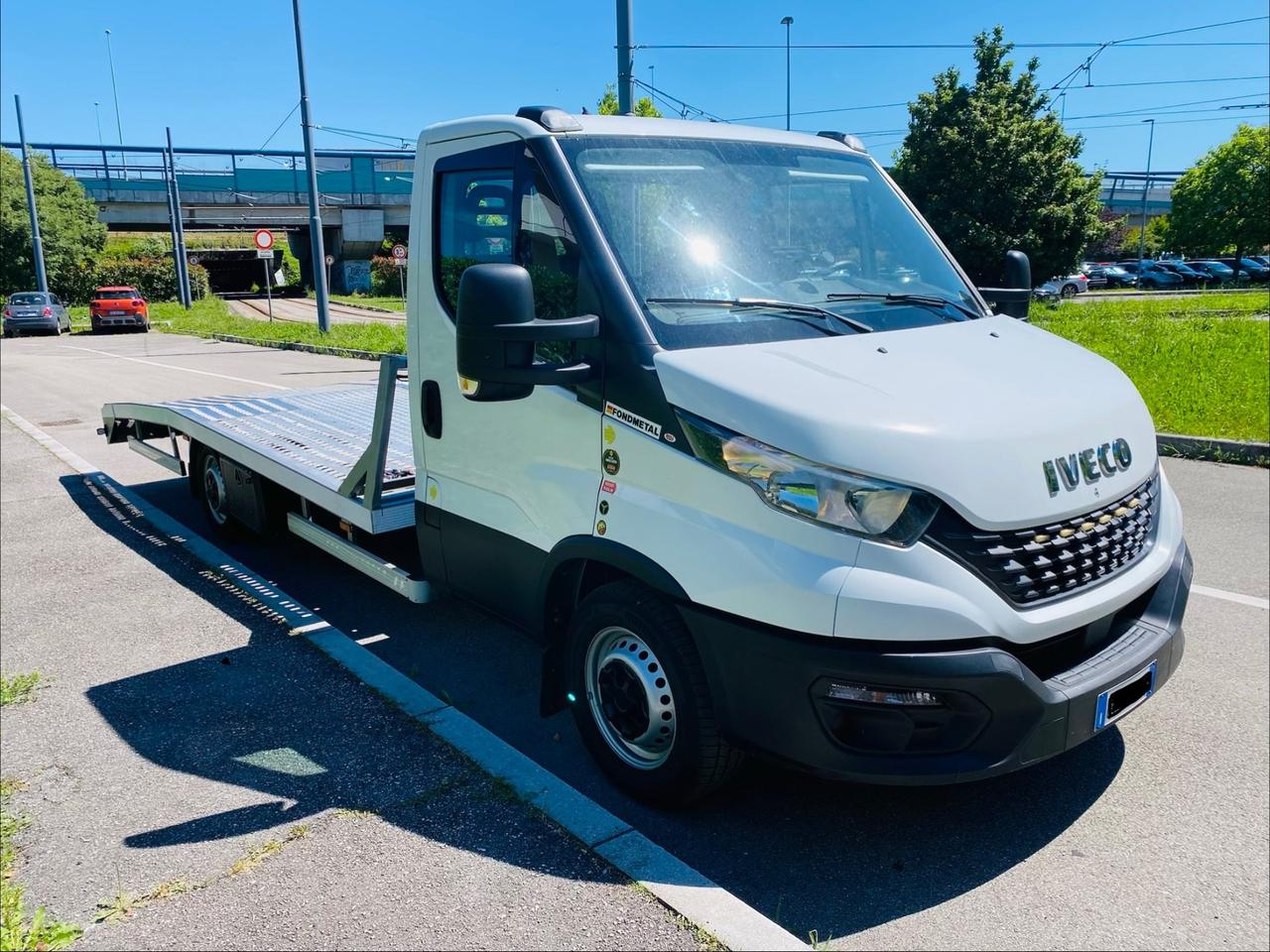 Iveco Daily 3.0diesel carroattrezzi 2021