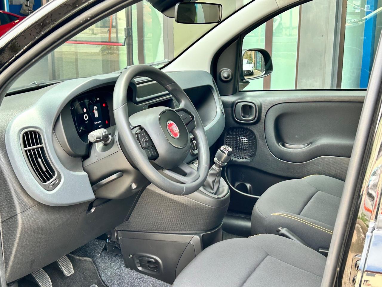 Fiat Panda 1.0 FireFly S&S Hybrid Pandina