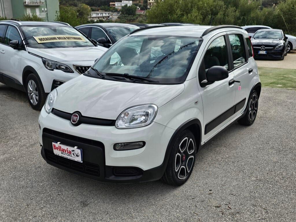 Fiat Panda 1.0 FireFly S&S Hybrid City Cross