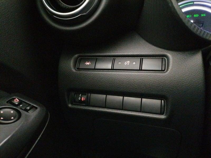Nissan Juke 1.6 hev N-Connecta
