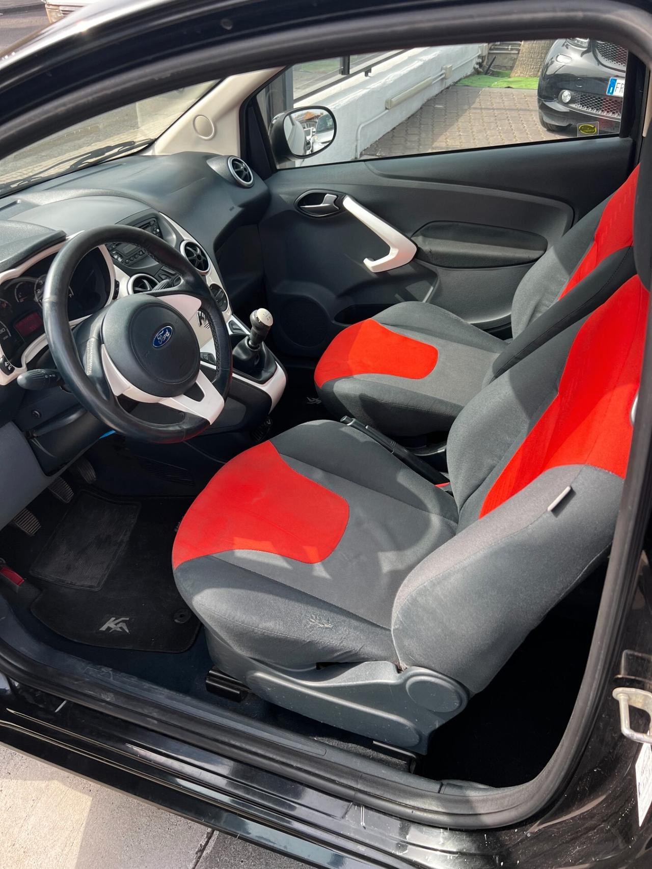 Ford Ka 1.3 tdci 75cv titanium