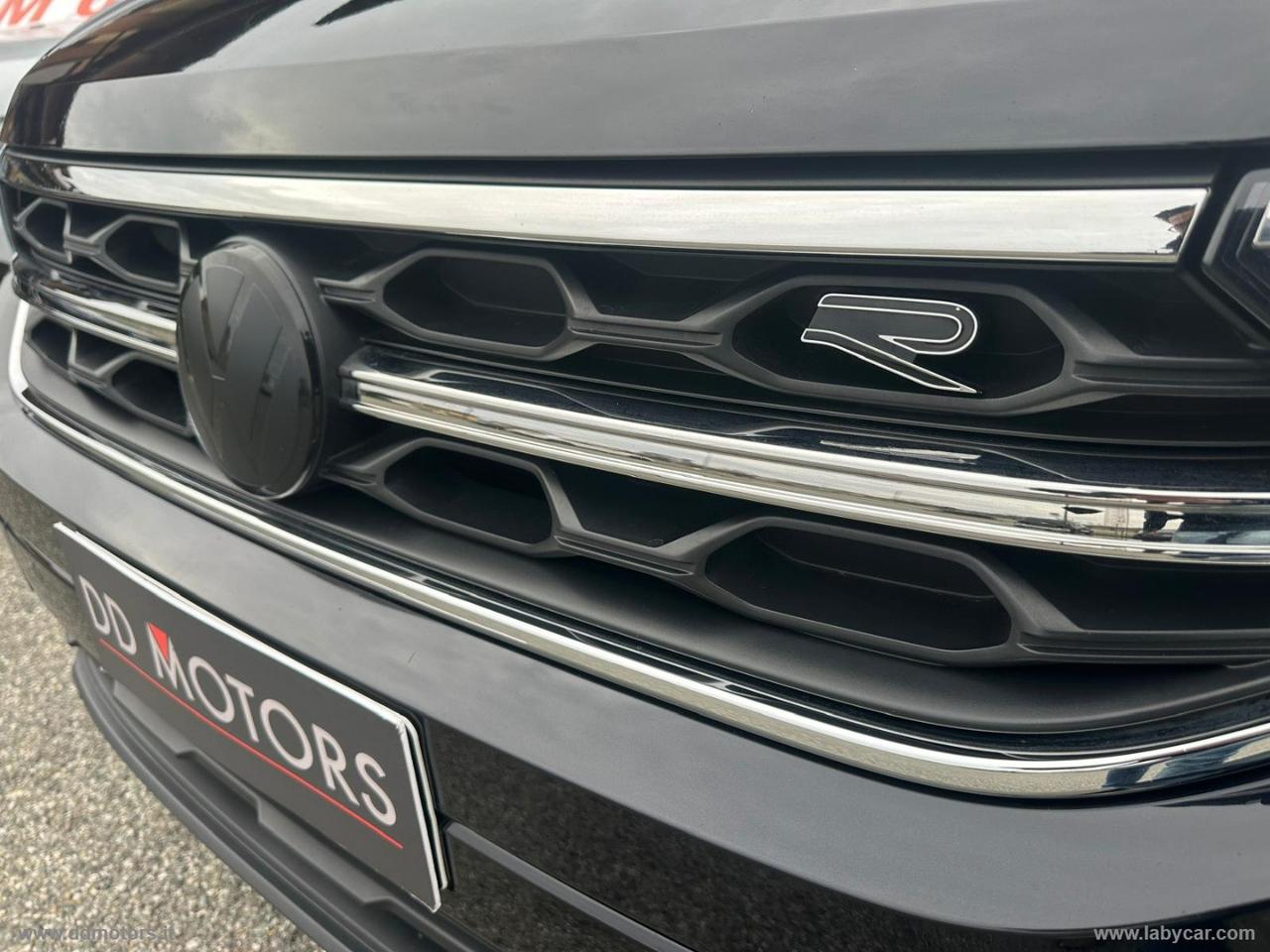 VOLKSWAGEN T-Roc 2.0 TDI SCR R-Line Plus * R LINE *