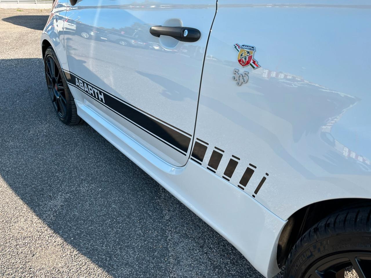 Abarth 595 1.4 Turbo T-Jet 180 CV Esseesse