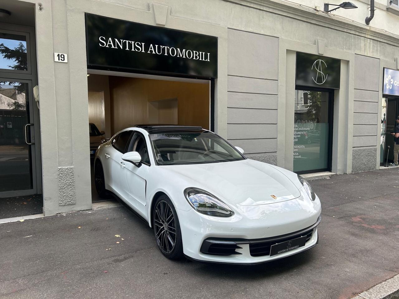 Porsche Panamera Sport Chrono