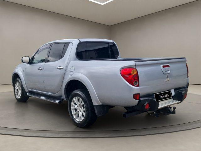 MITSUBISHI L200 2.5 DI-D Double Cab Intense