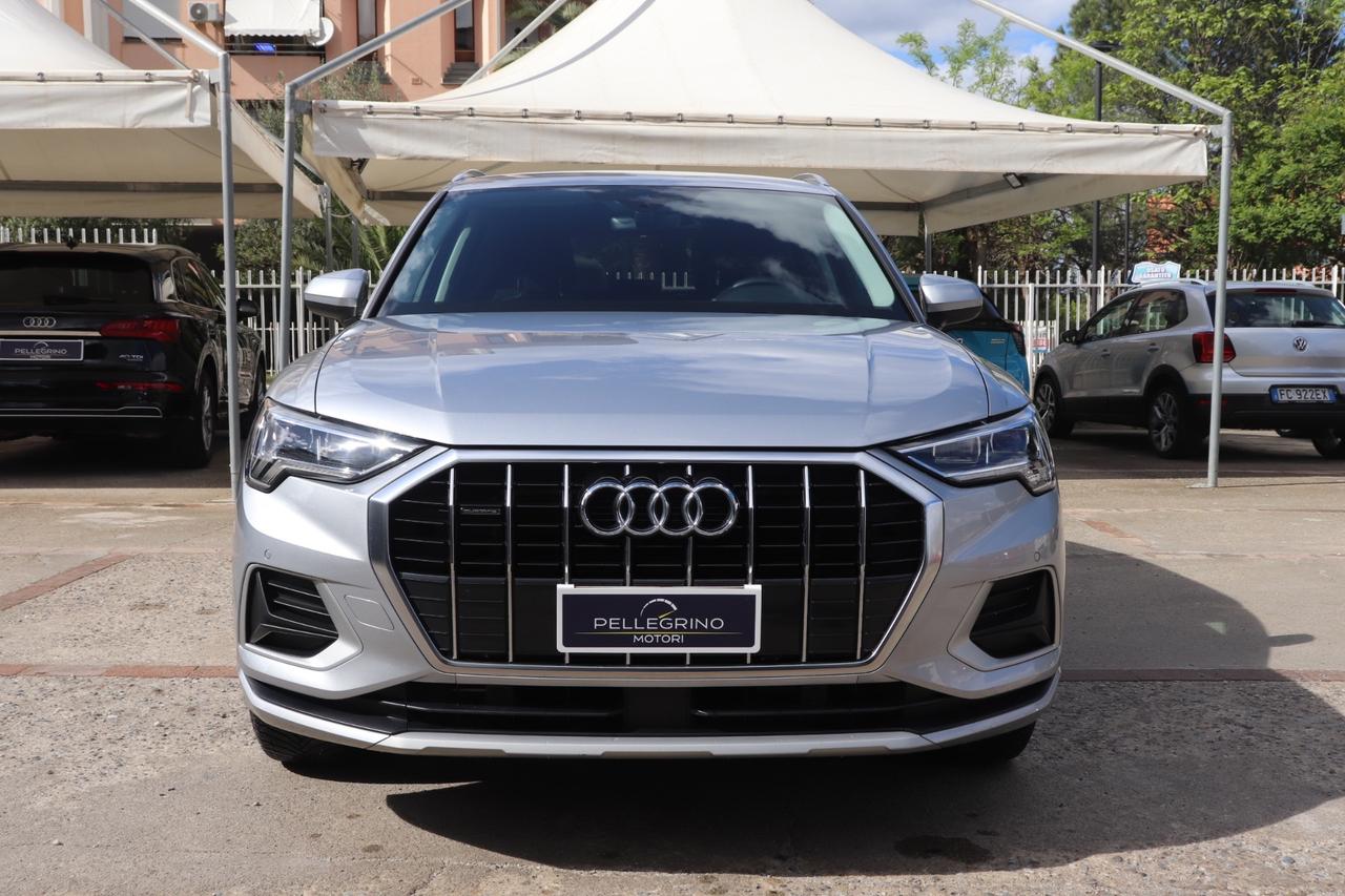 Audi Q3 40 TDI quattro S tronic Business Advanced