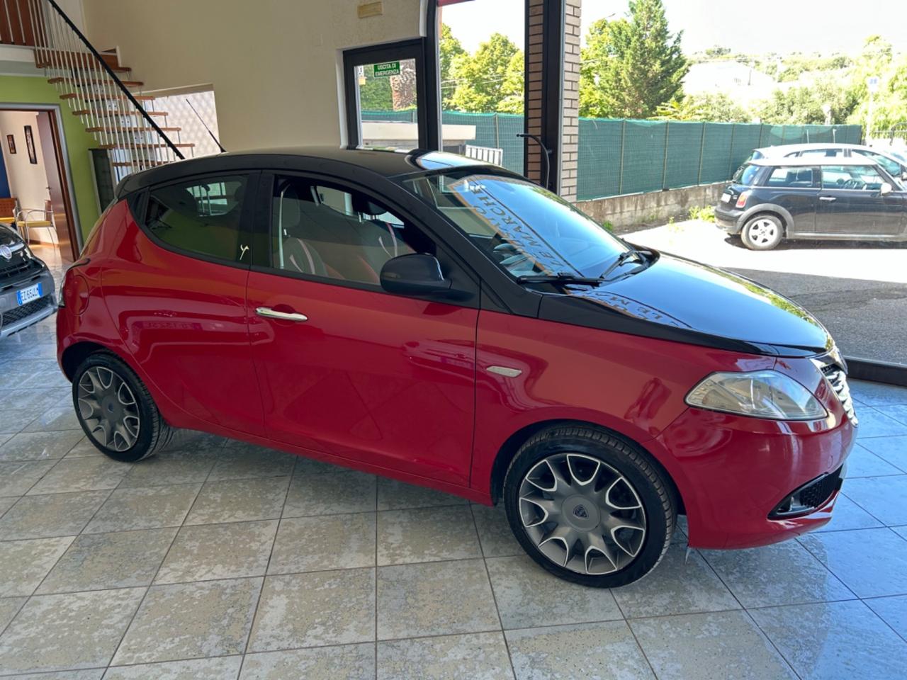 Lancia Ypsilon 1.3 MJT 16V 95 CV Platinum