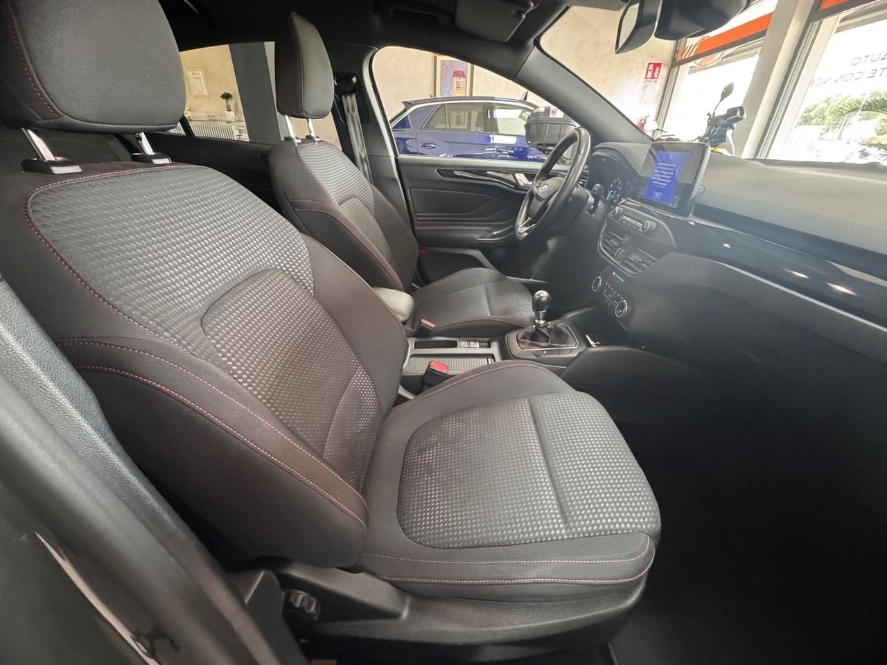 Ford Focus ST Line 1.0 EcoBoost mHEV  #5606