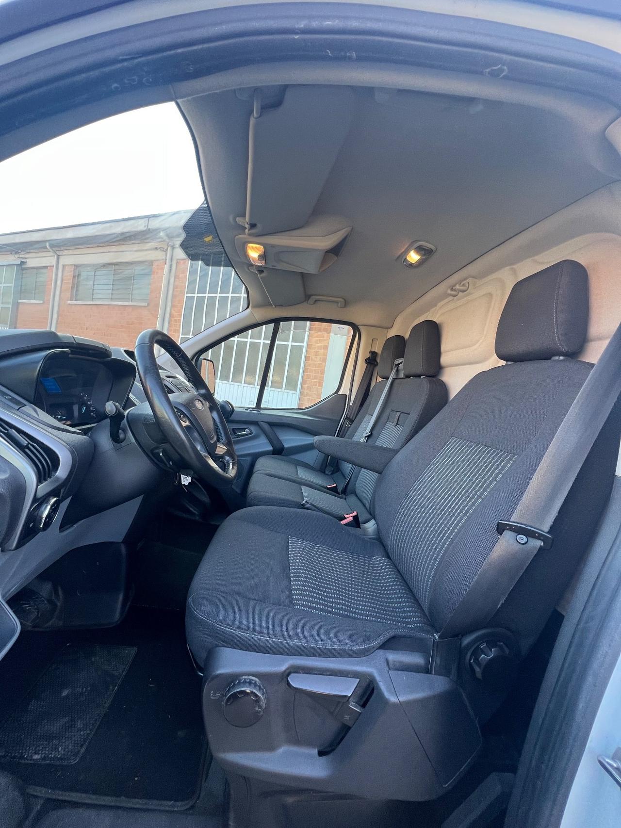 Ford TRANSIT Custom / 2016/ Diesel