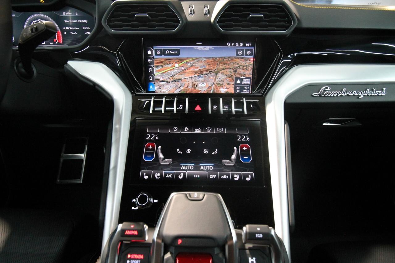 LAMBORGHINI URUS 4.0 650 CV