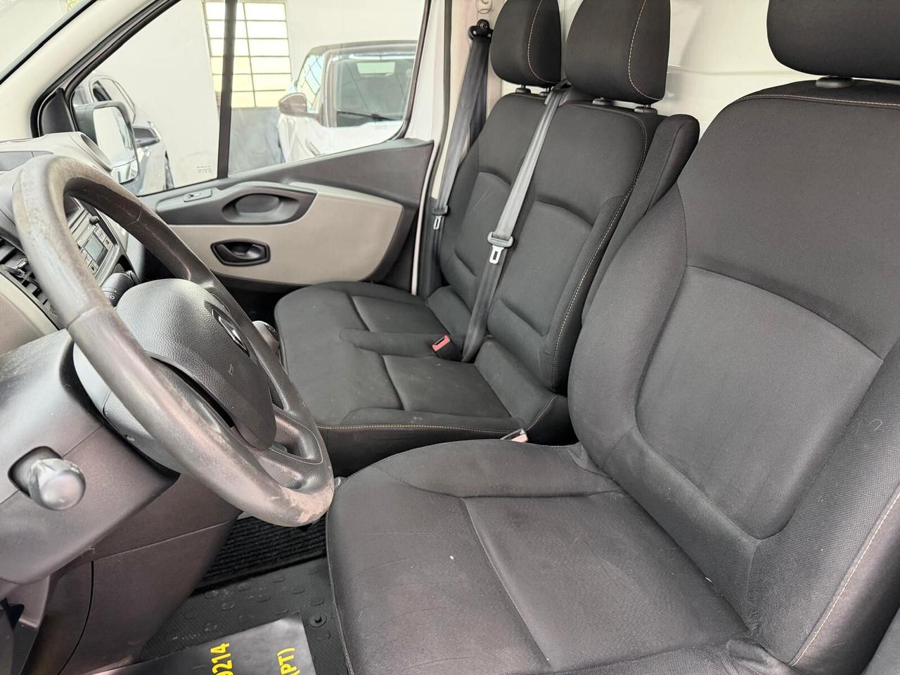 Renault Trafic 1.6 121CV -Diesel-Furgone