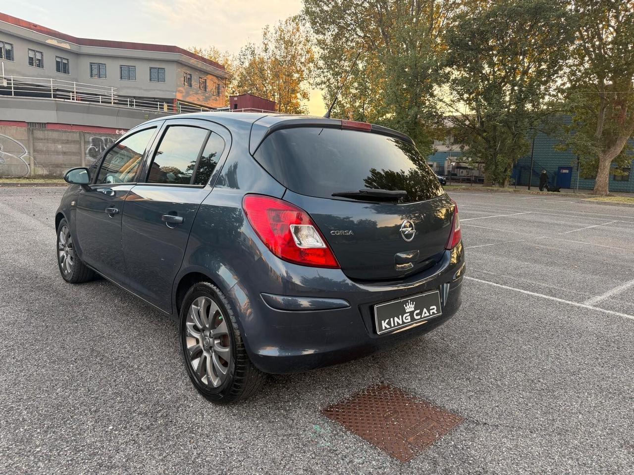 Opel Corsa 1.2 80CV 5 porte GPL-TECH Edition