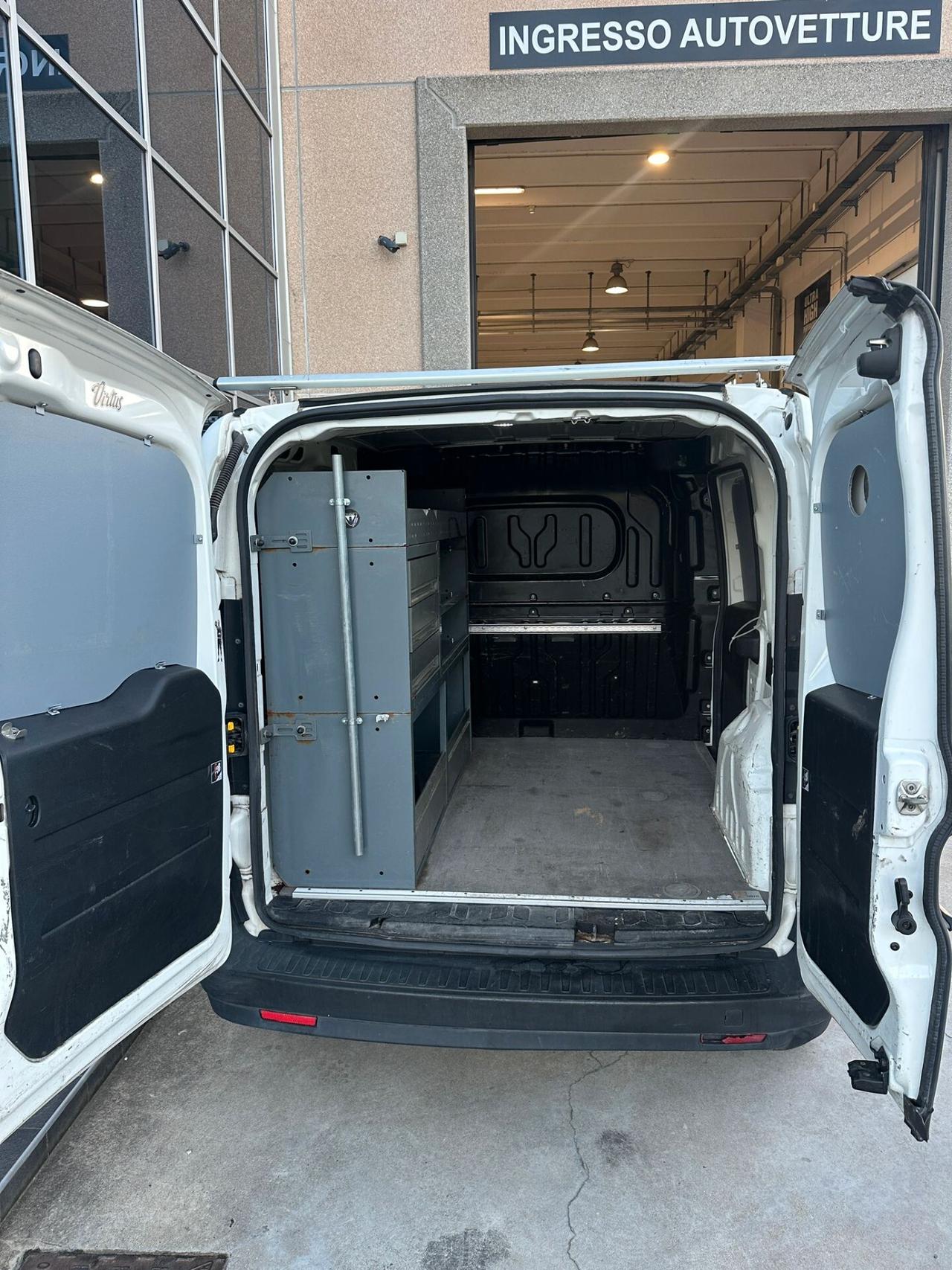 Opel Combo 1.6 CDTI 105CV PC-TN Van Blitz (750kg) E6