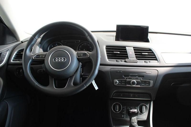 Audi Q3 2.0 TDI 120CV
