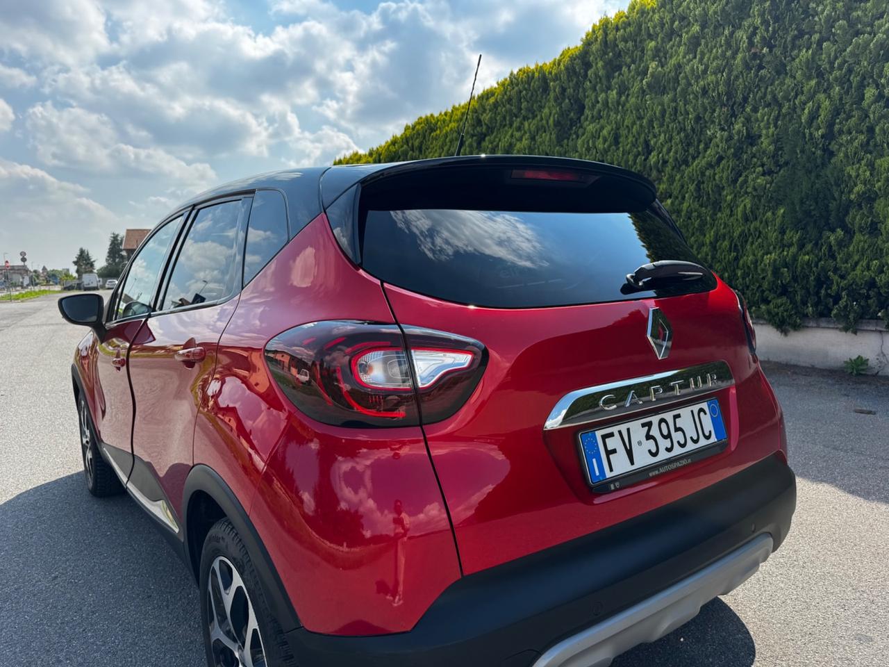 Renault Captur 900, benzina, anno 2019, 92.000 km!