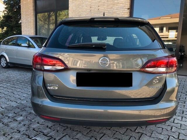 Opel Astra 1.4 Turbo 110CV EcoM Sports Tourer Innovation