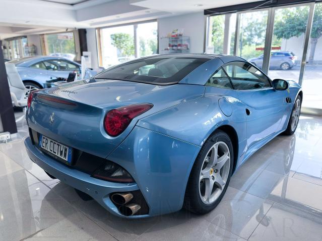 Ferrari California California 4.3 dct