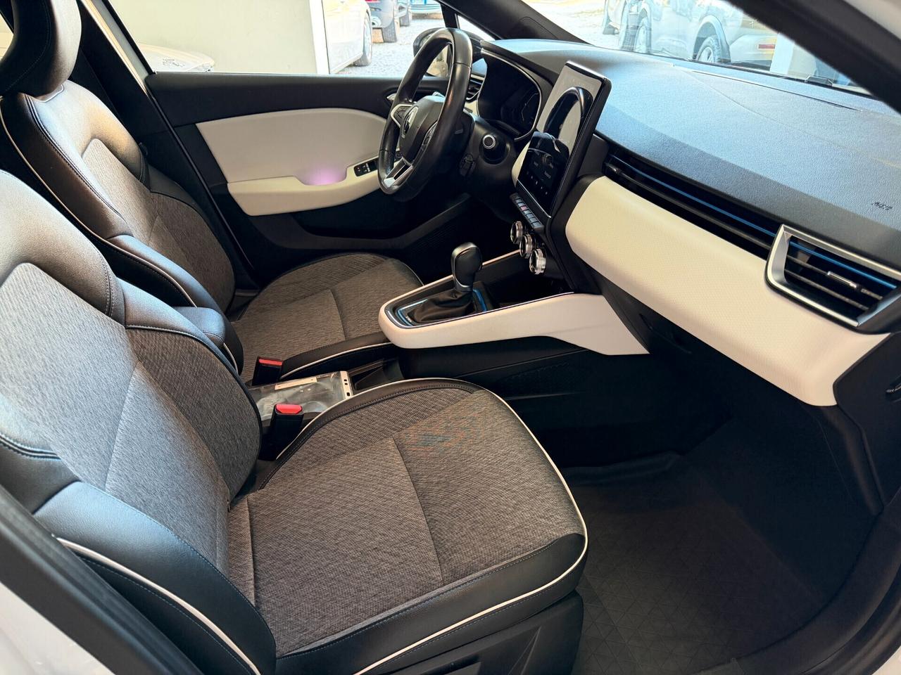 Renault Clio 5a Serie 1.6 E-TECH Hybrid Limitata