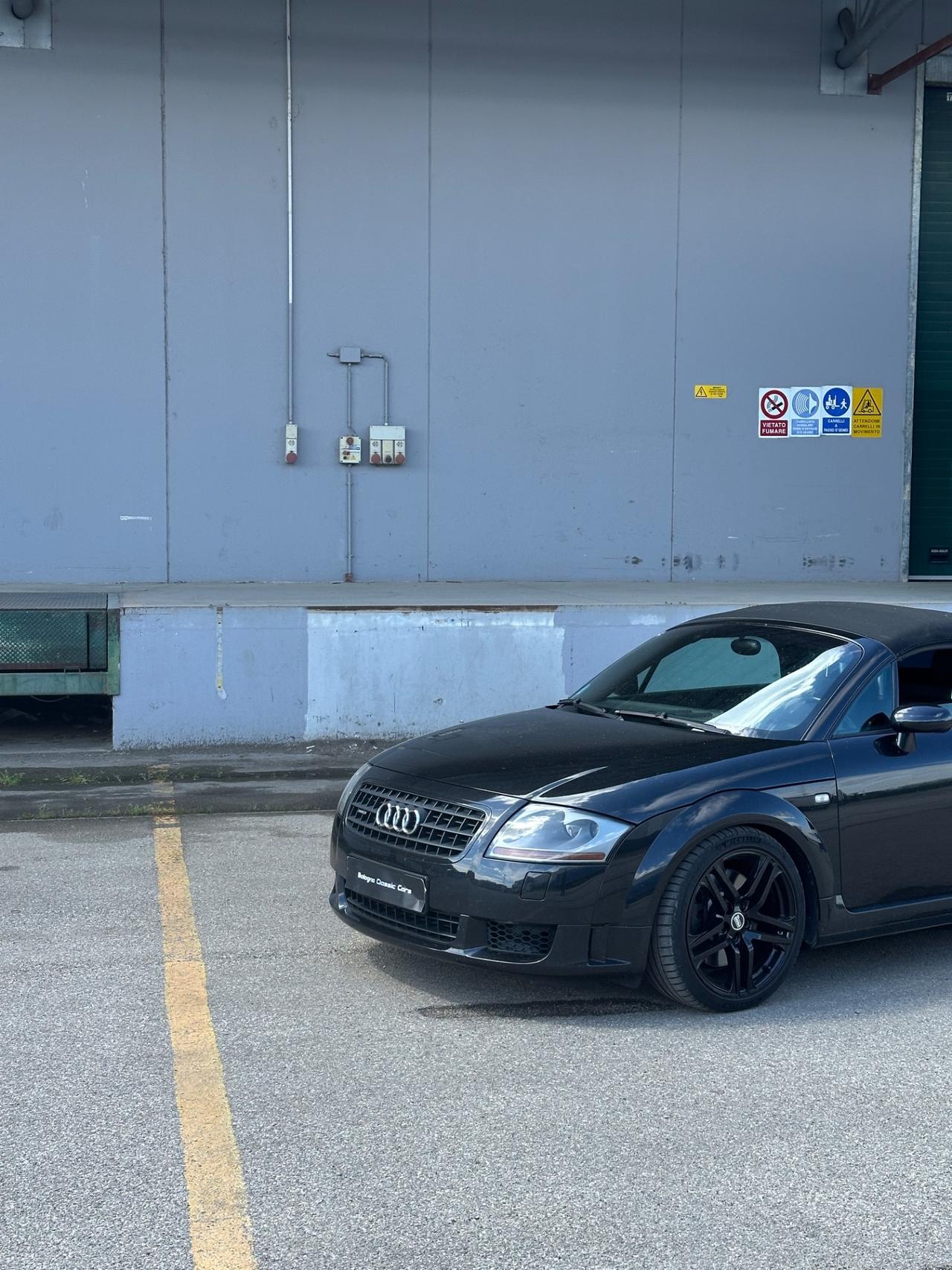 Audi TT 3.2 V6 Roadster Quattro Cabrio