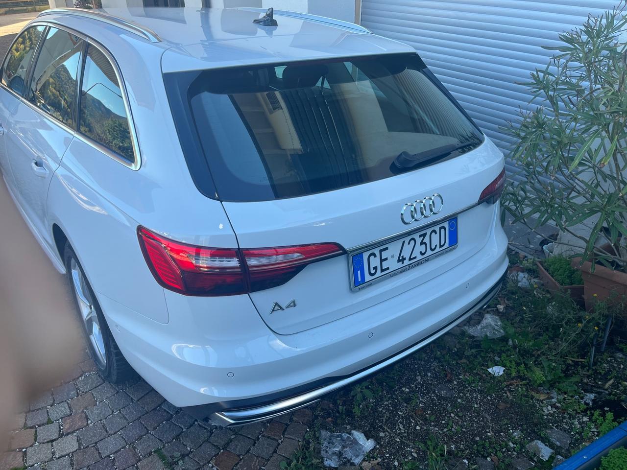Audi A4 Avant 40 g-tron S tronic Business Advanced